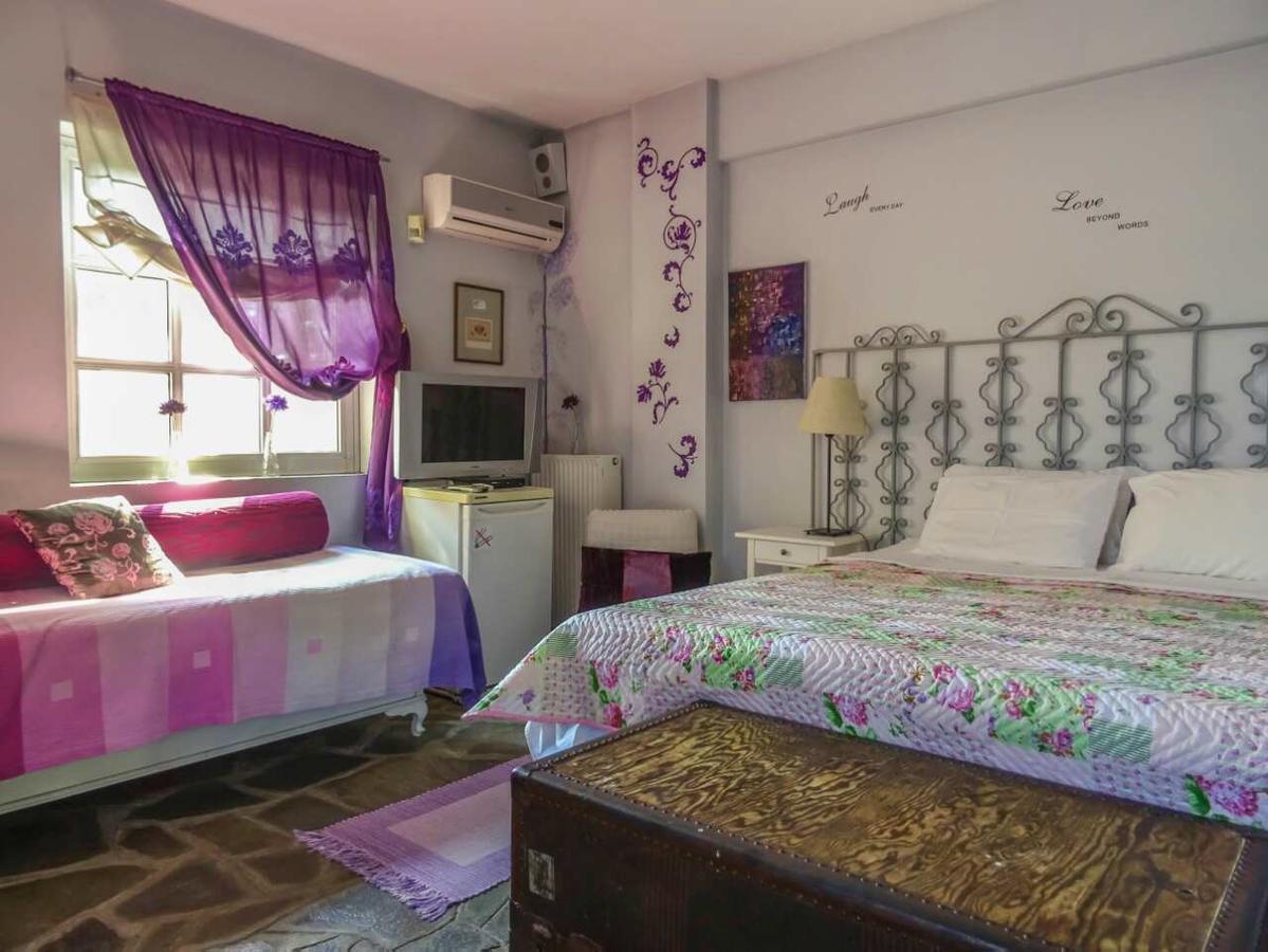St. Thomas Bed And Breakfast Paianía 外观 照片