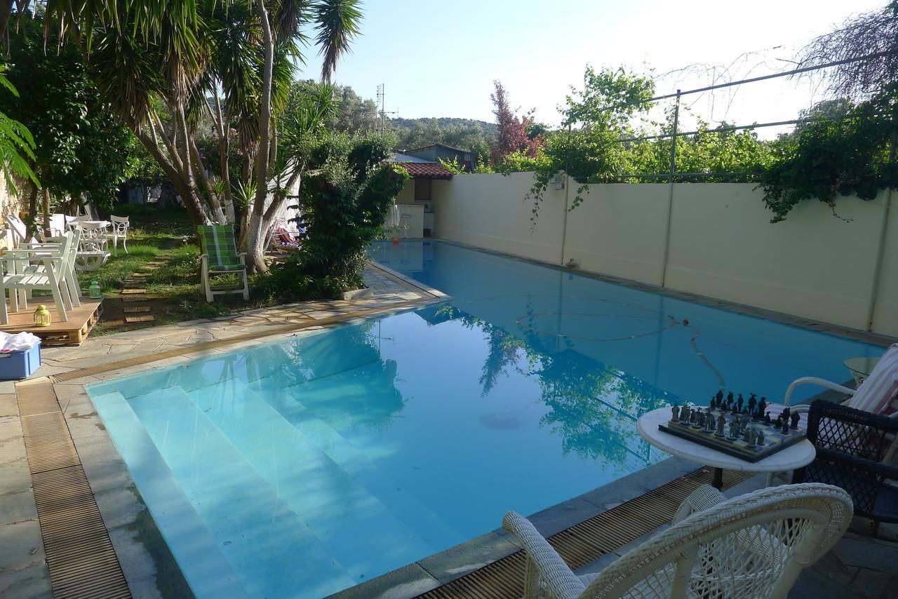St. Thomas Bed And Breakfast Paianía 外观 照片